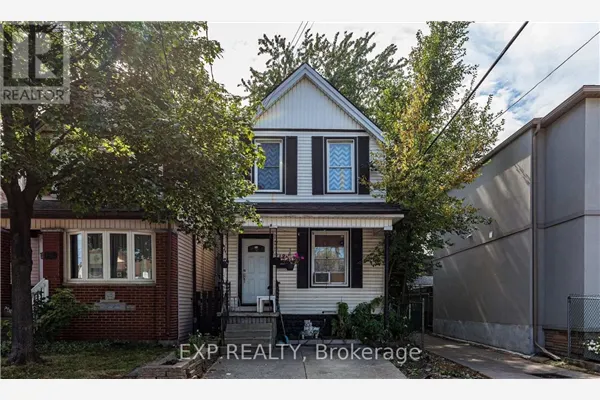 12 MAYFLOWER AVENUE