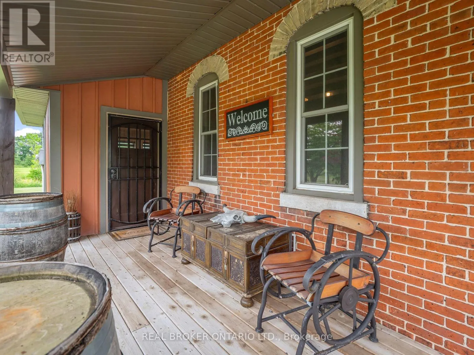 118 RIVER ROAD