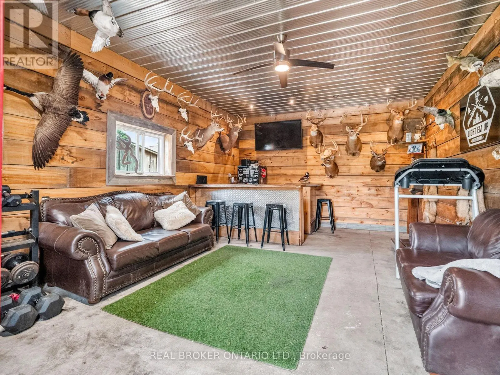 118 RIVER ROAD