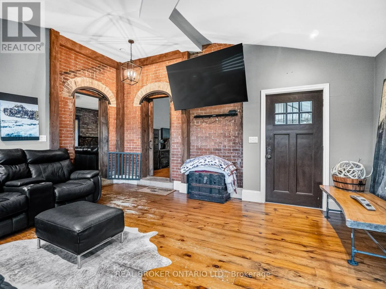 118 RIVER ROAD
