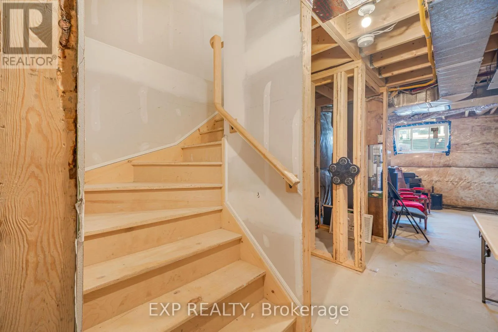 28 - 5672 DORCHESTER ROAD
