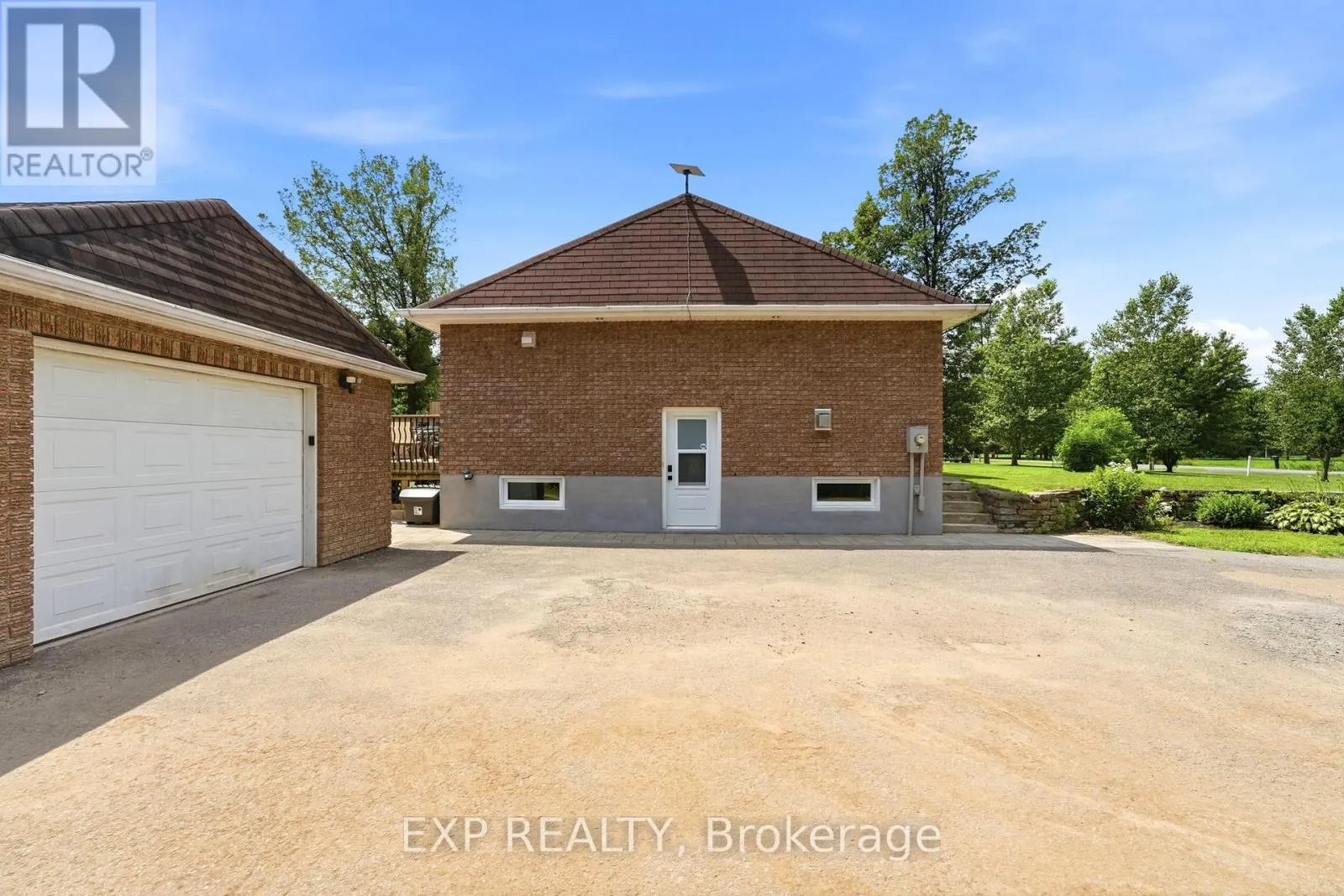 15302 CONCESSION 8 & 9 ROAD