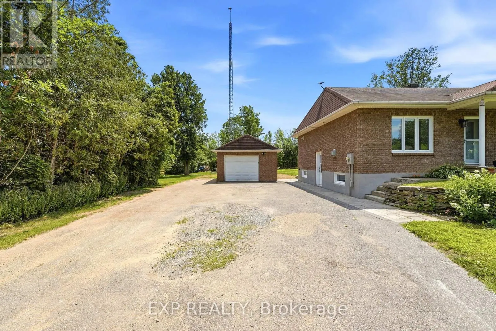 15302 CONCESSION 8 & 9 ROAD