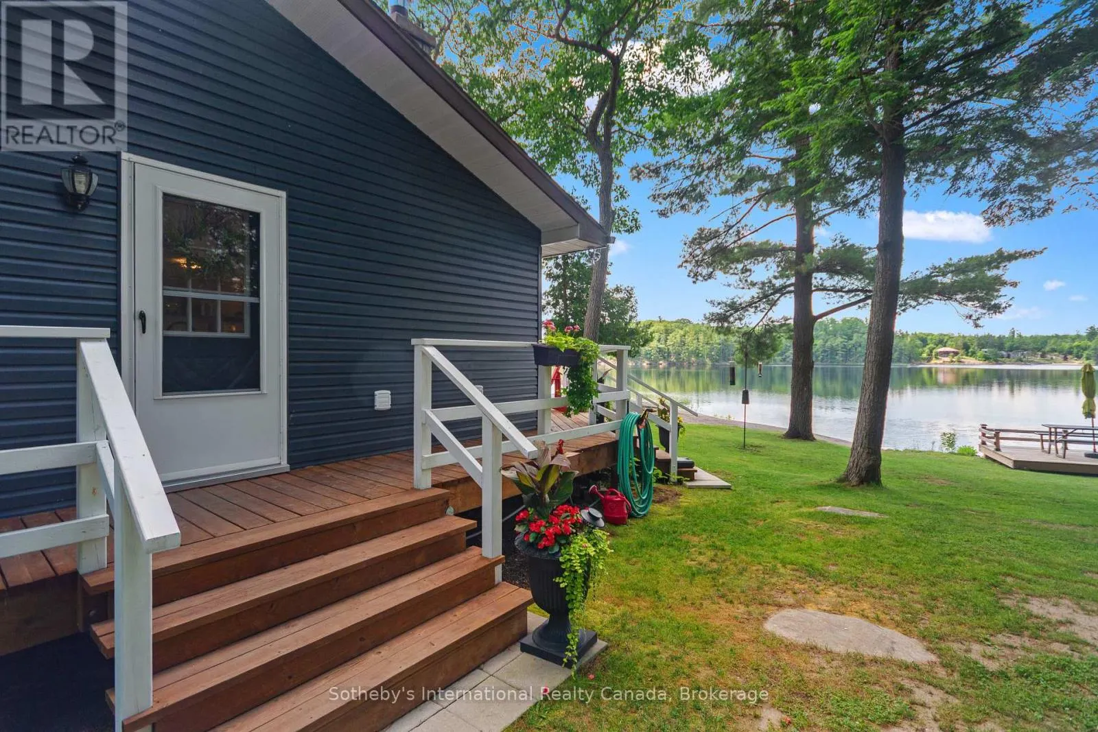 834 EASTSHORE ROAD