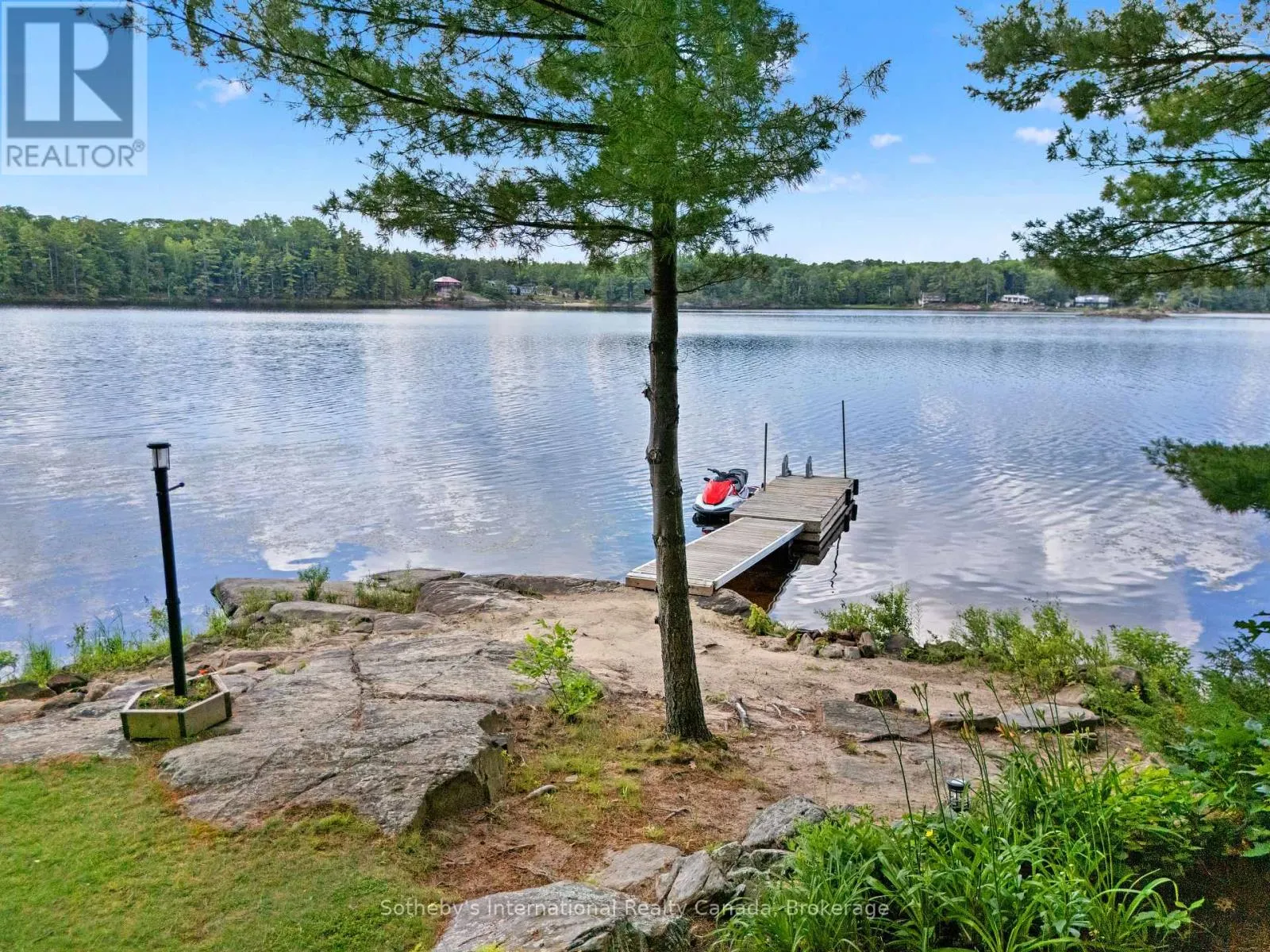 834 EASTSHORE ROAD