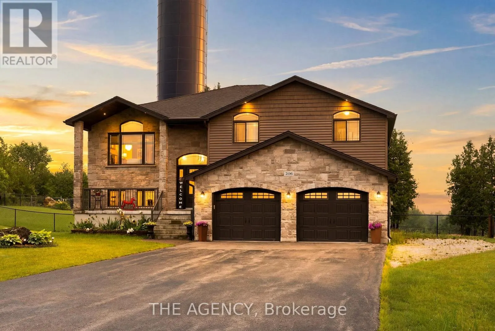206 MEREDITH WAY