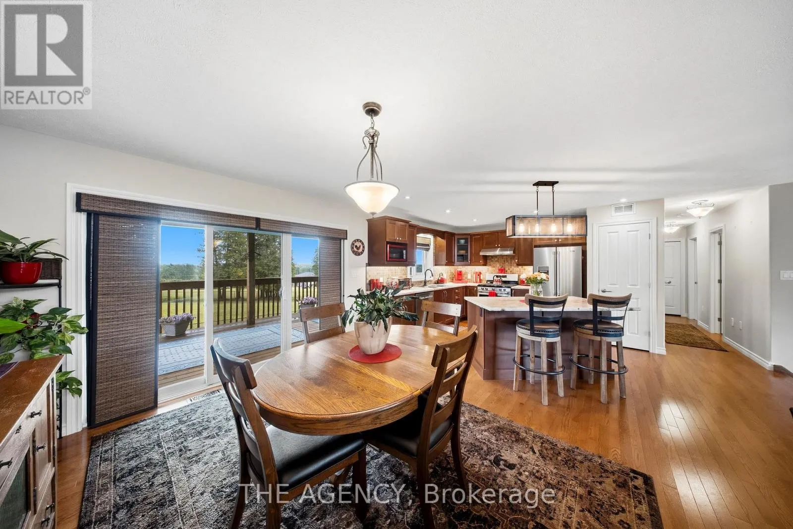 206 MEREDITH WAY