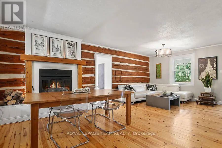 3636 FORESTVIEW LANE