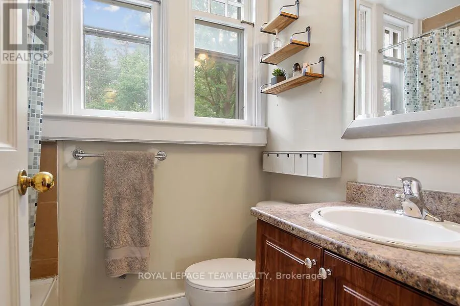 3636 FORESTVIEW LANE