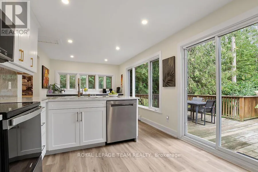 3636 FORESTVIEW LANE