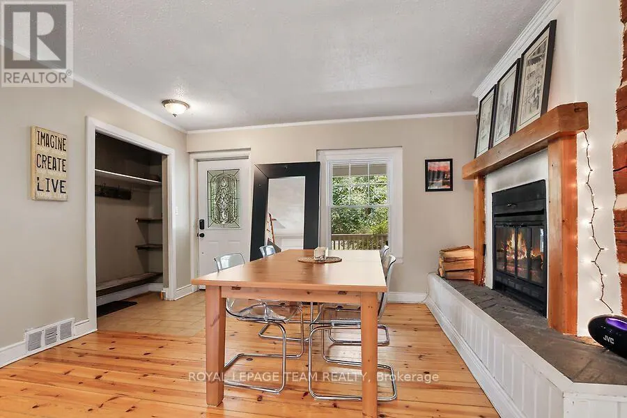 3636 FORESTVIEW LANE