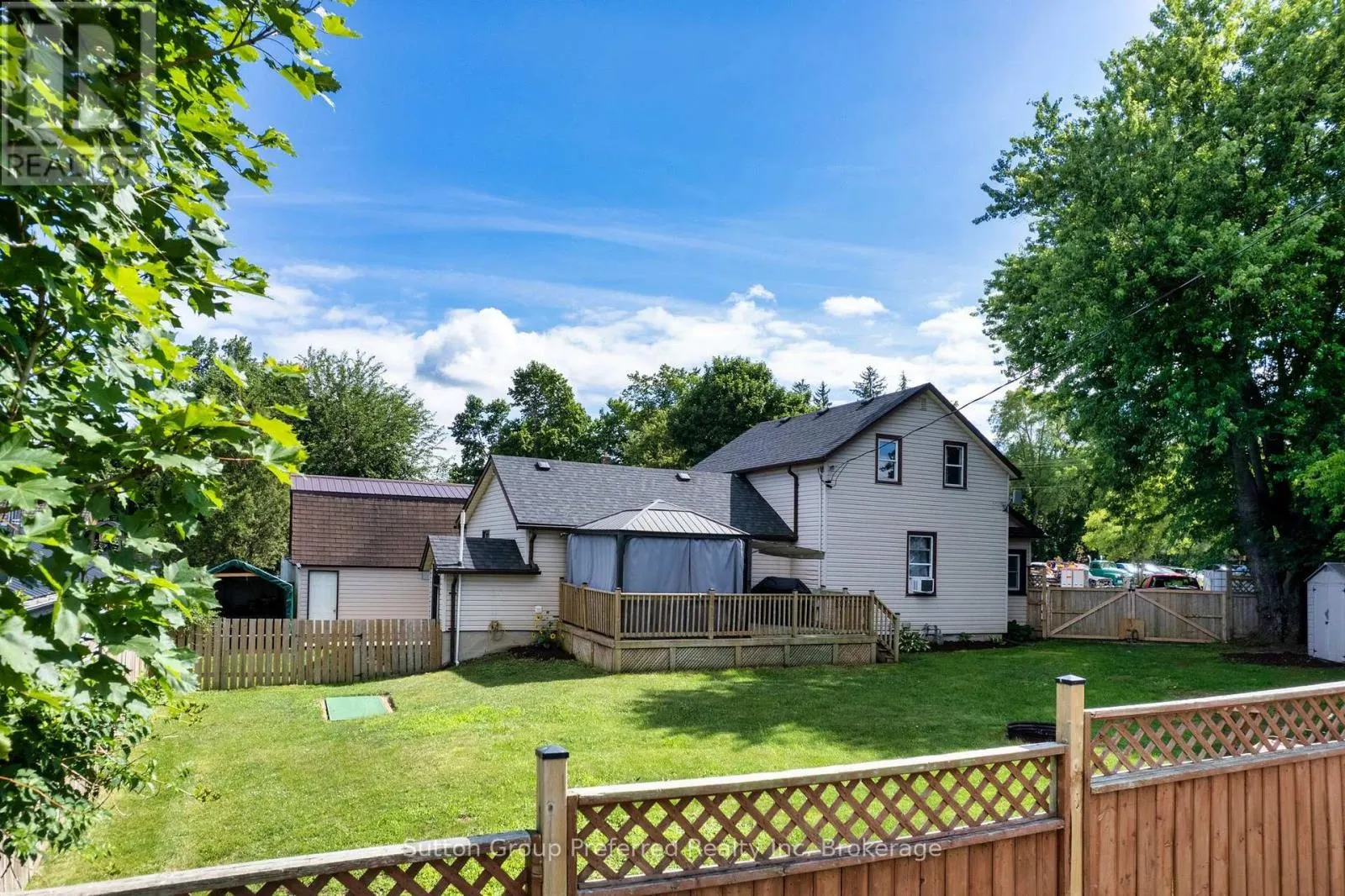 685744 MAIN STREET