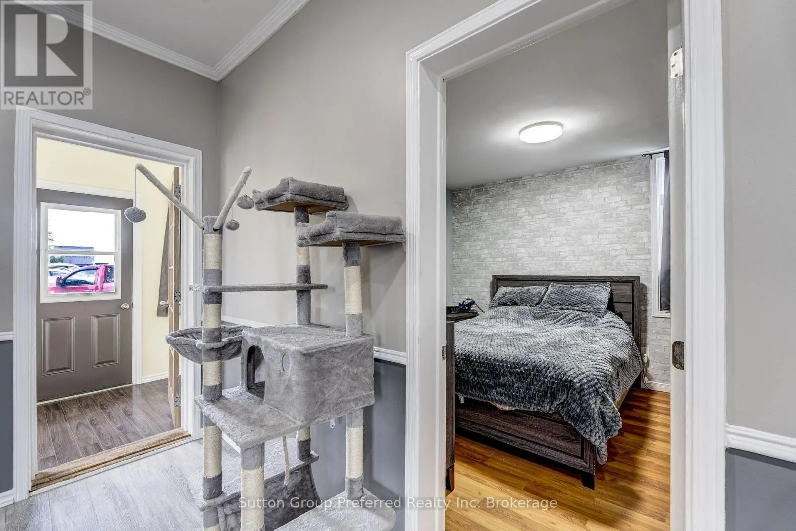 685744 MAIN STREET
