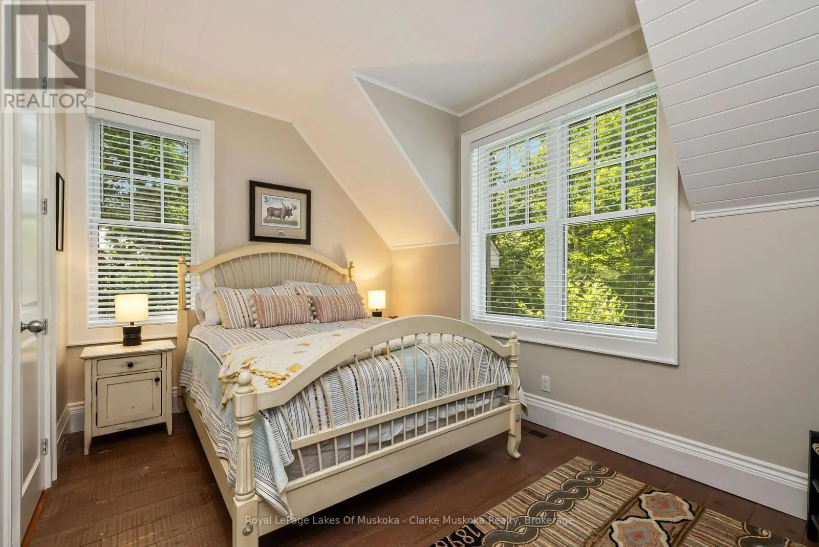 5 - 1019 BLUFF ROAD #5