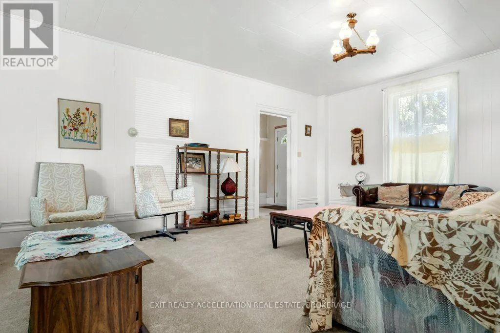 38 FITCHETT ROAD