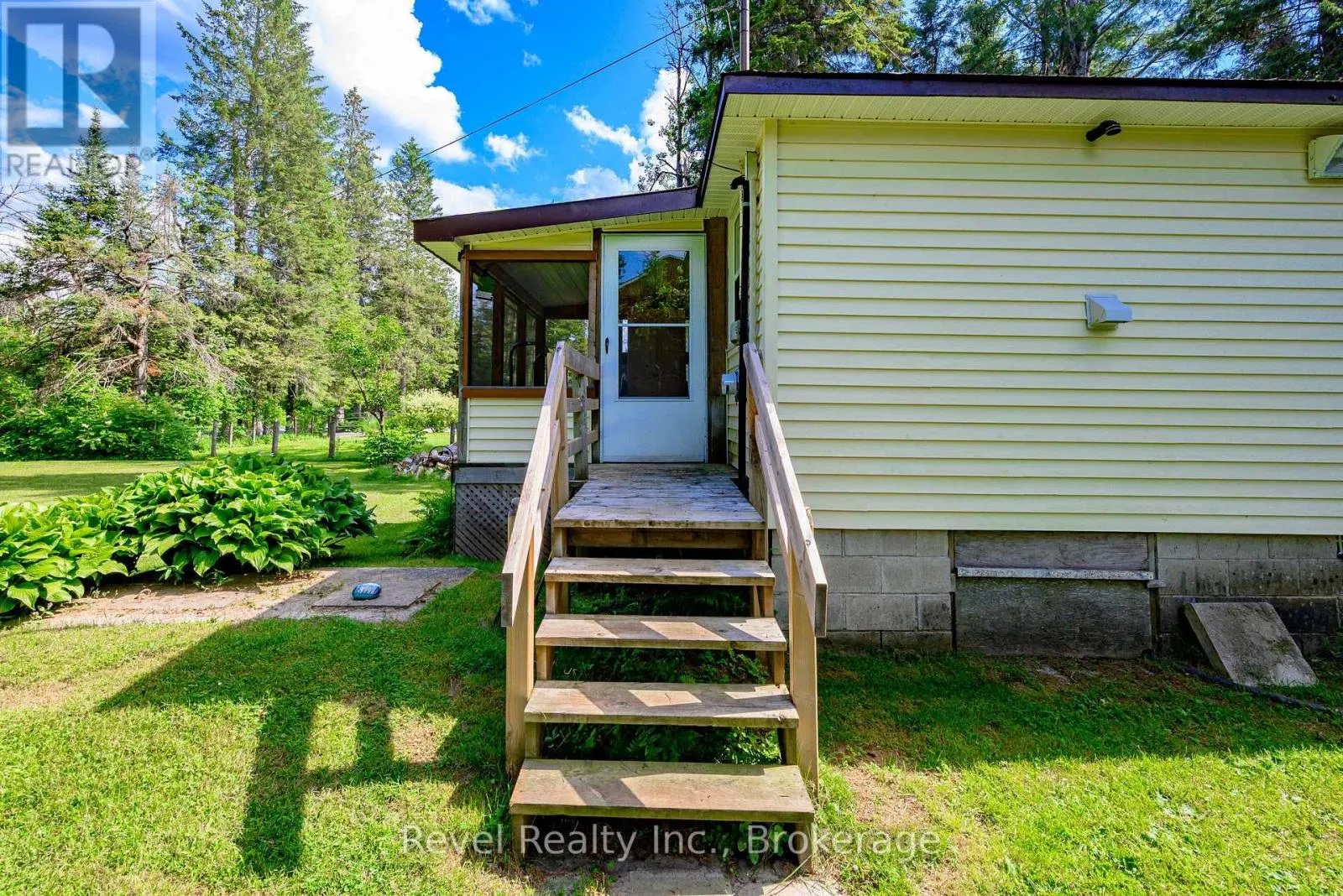 59 BROOK ROAD
