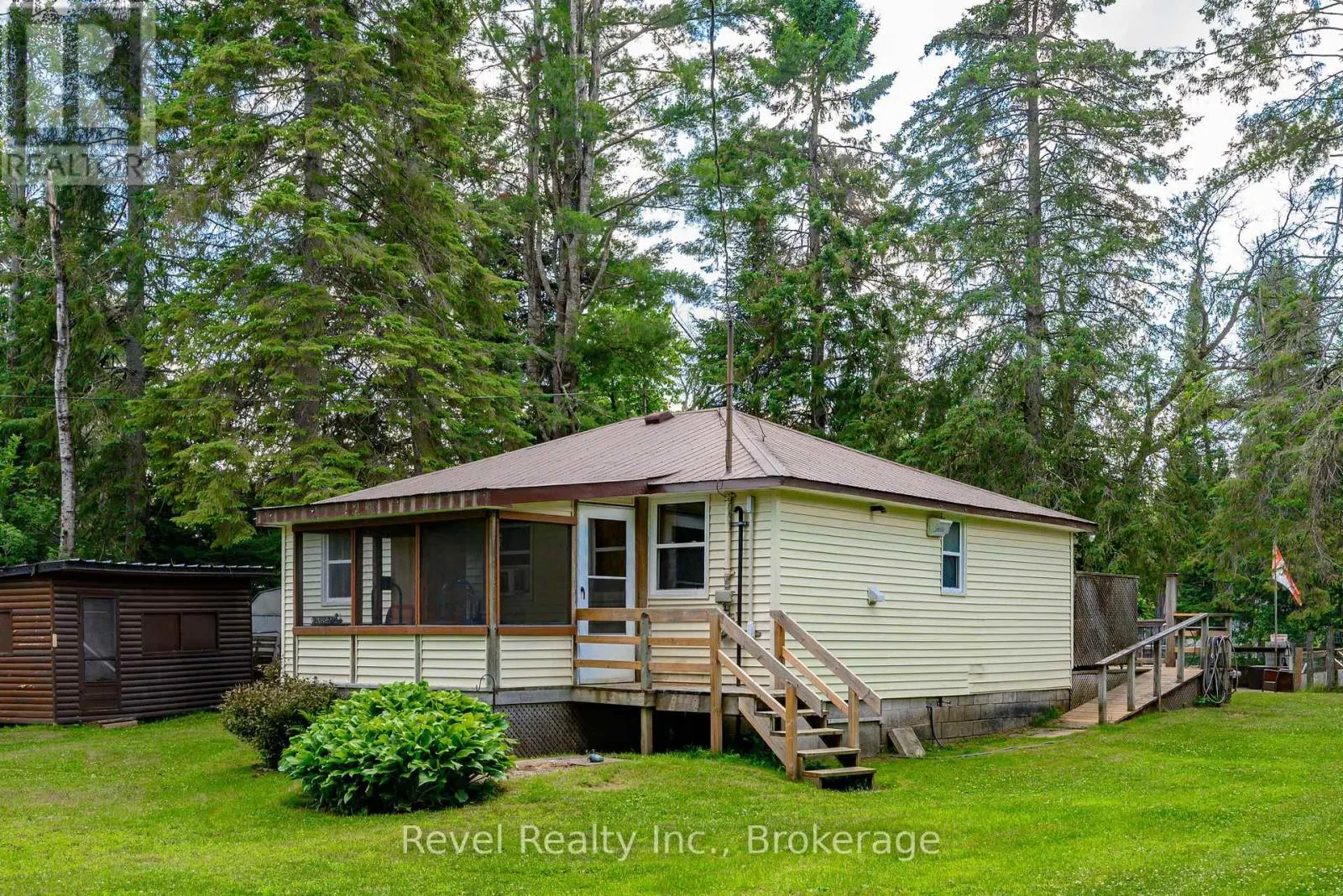 59 BROOK ROAD