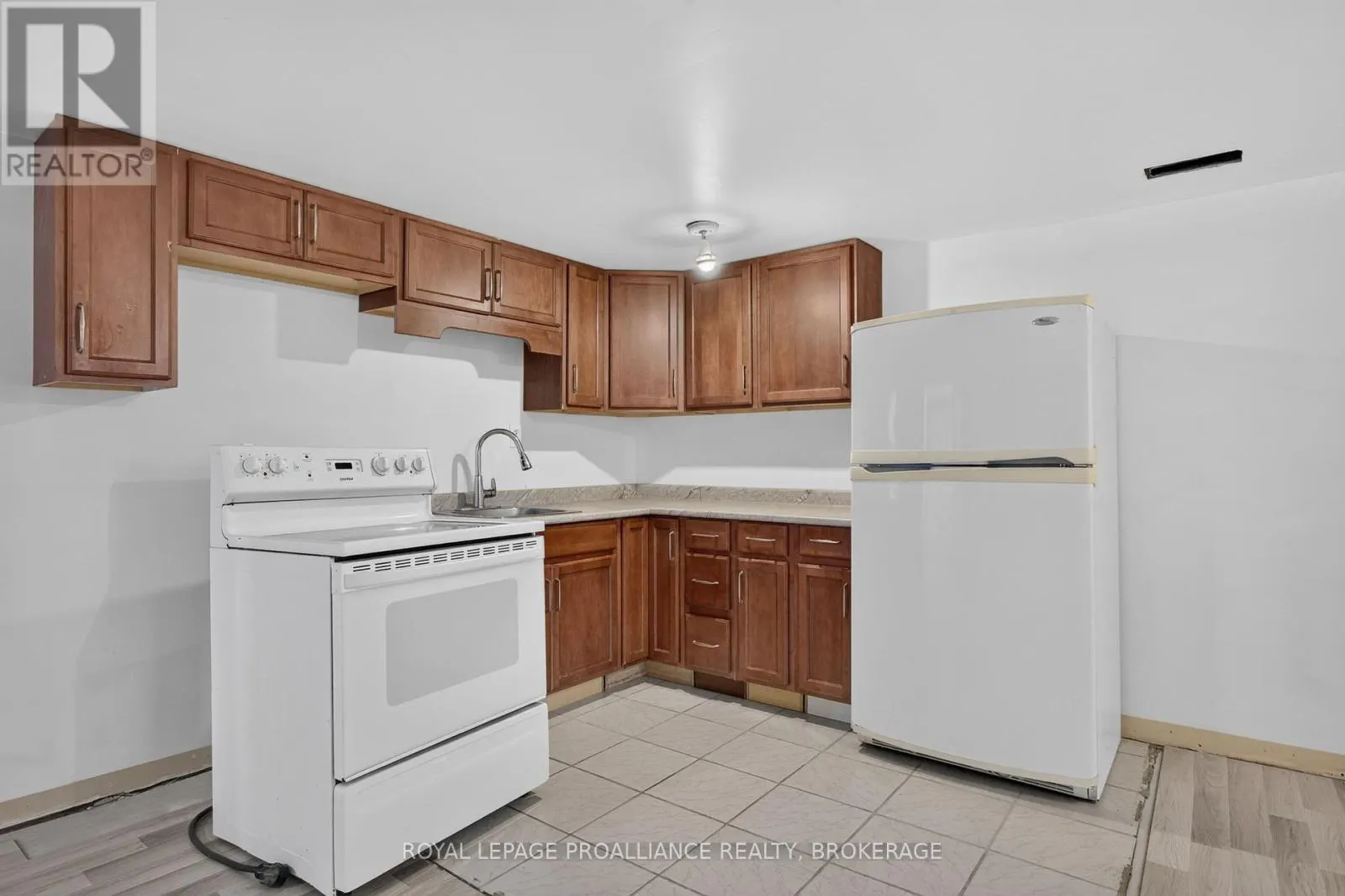 112 COUNTY ROAD 8