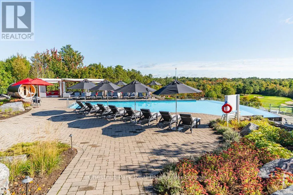 #513 - 100 CARRICK TRAIL ##513