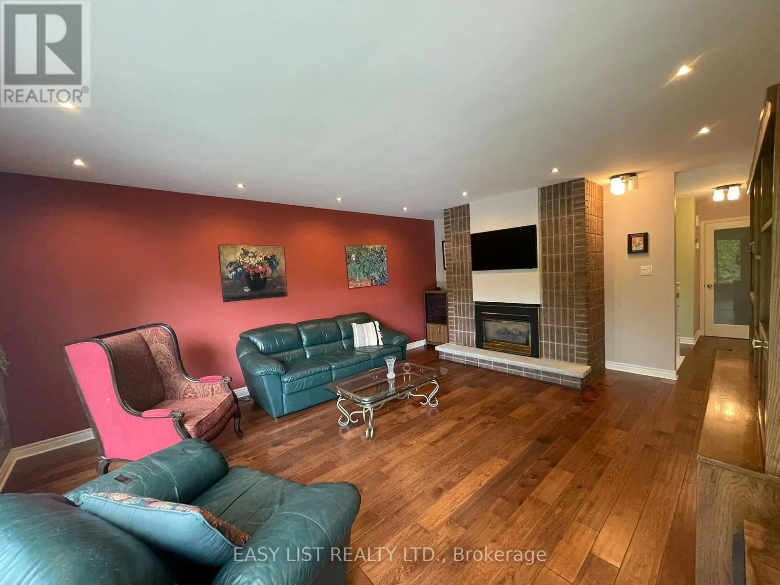 3 BAKER PLACE
