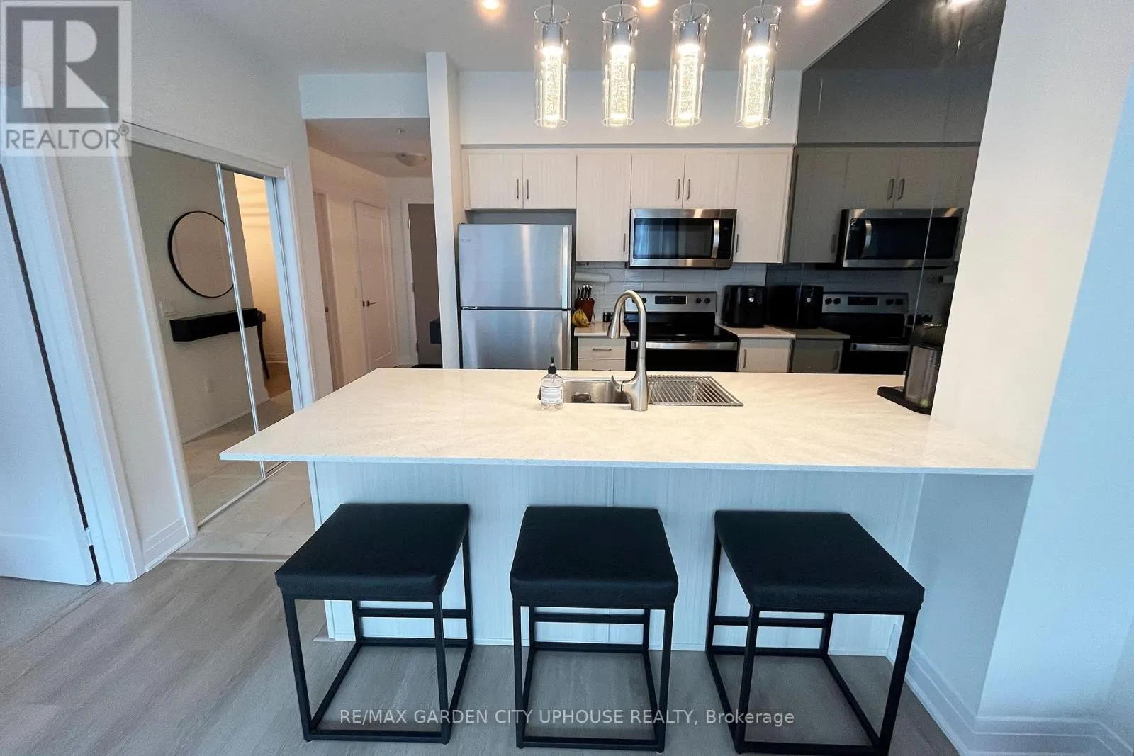 336 - 16 CONCORD PLACE #336