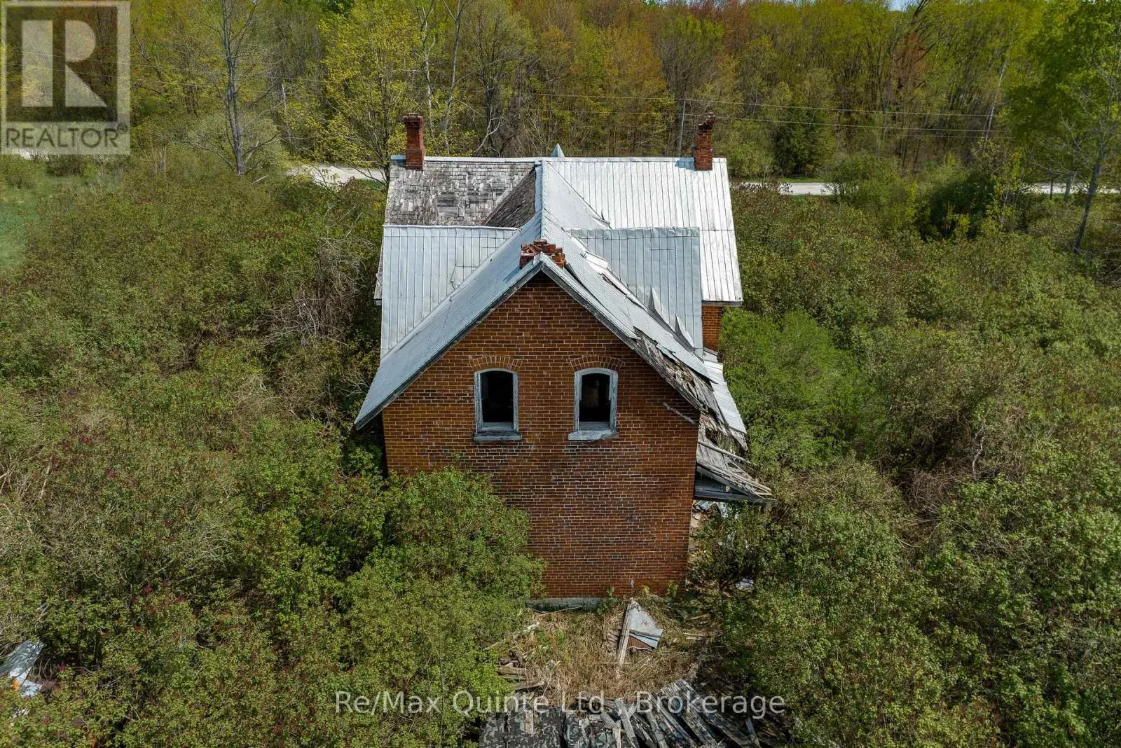 289 WOODS ROAD