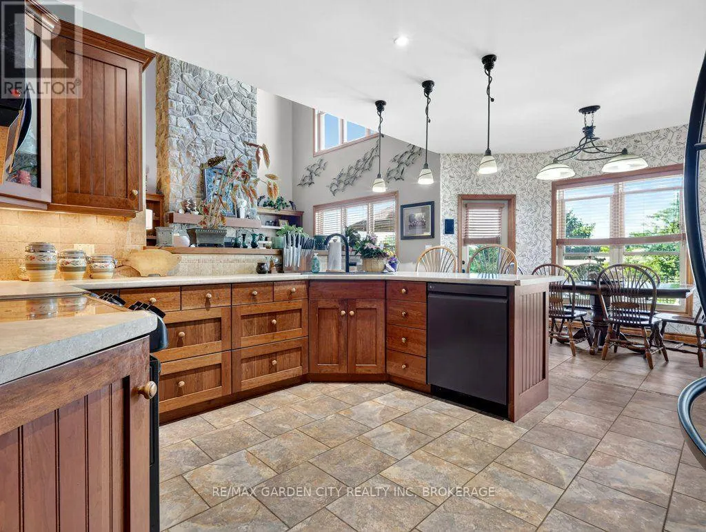 3297 TALLMAN DRIVE
