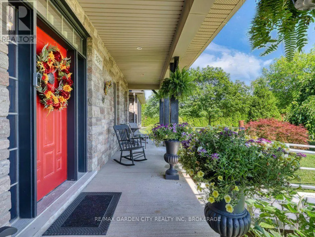 3297 TALLMAN DRIVE