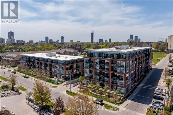 412 - 155 ST LEGER STREET