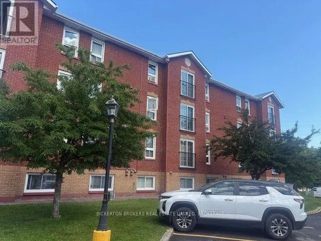 301 - 550 TALBOT PLACE #301