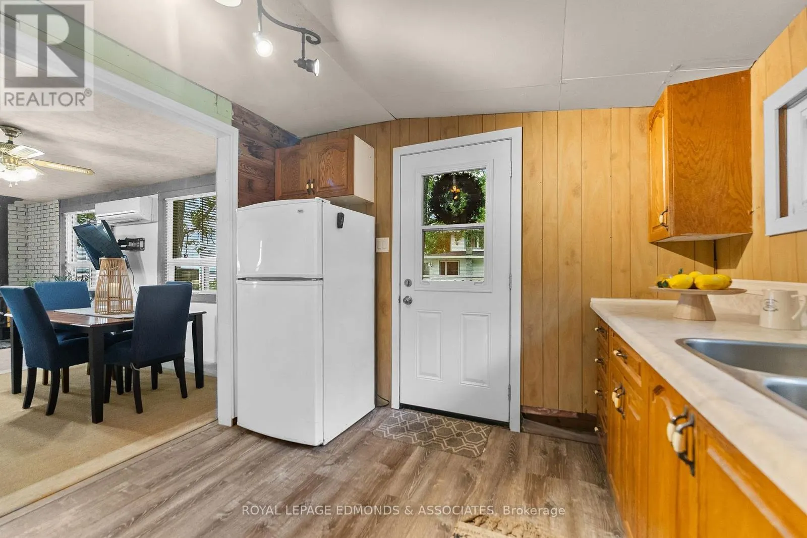 45 GREATVIEW TRAIL