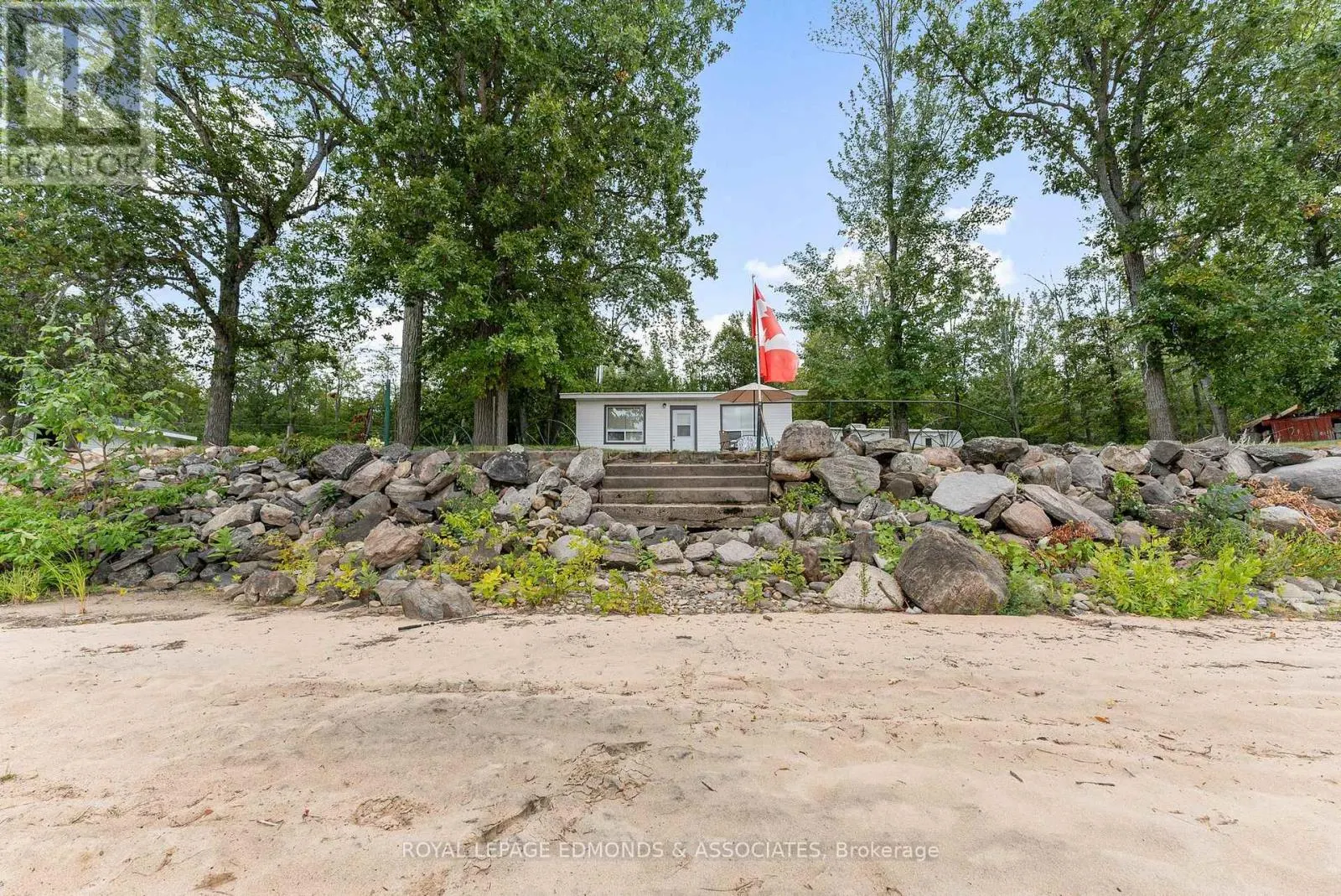 45 GREATVIEW TRAIL