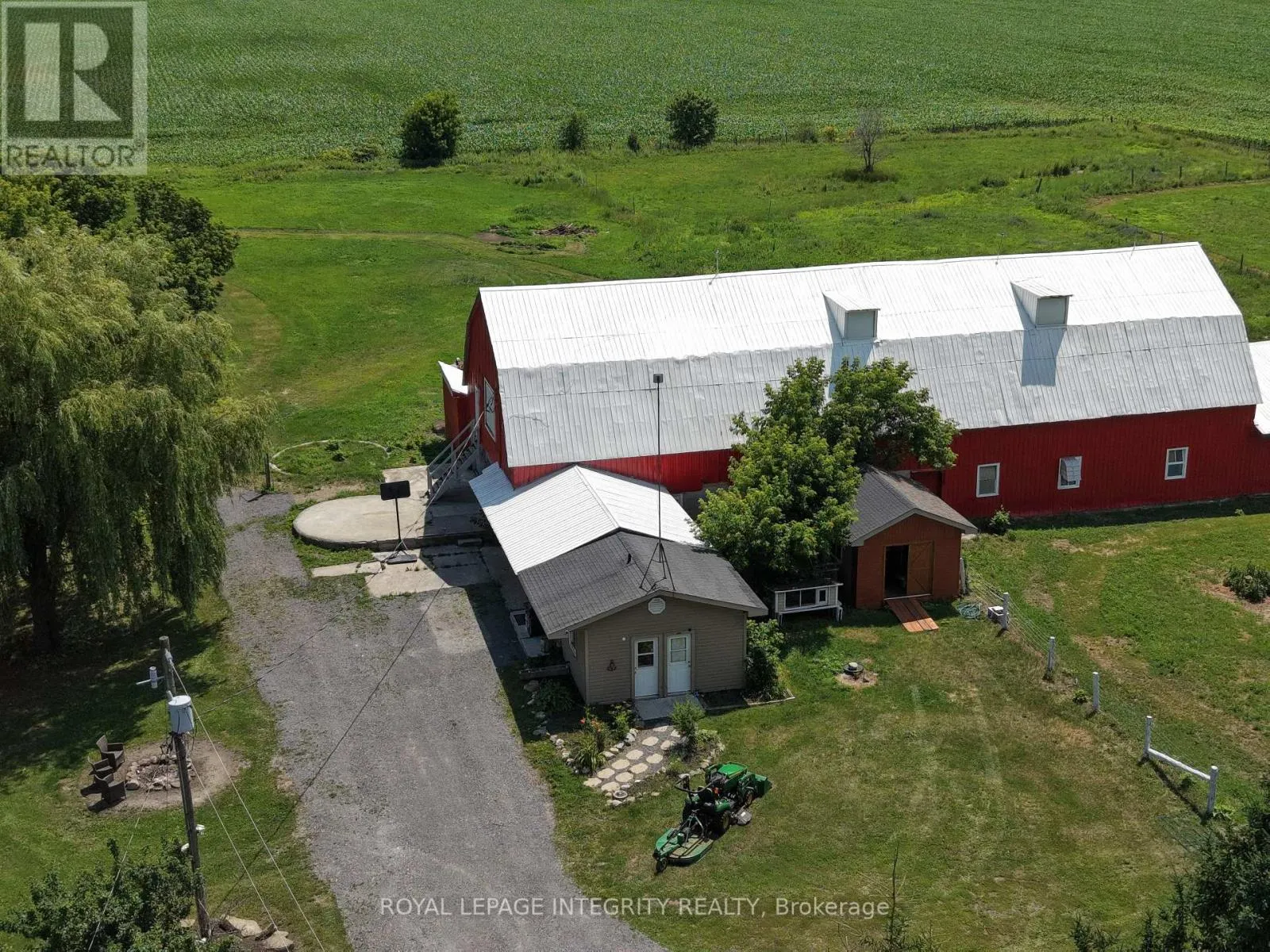 1550 COUNTY RD 2 ROAD