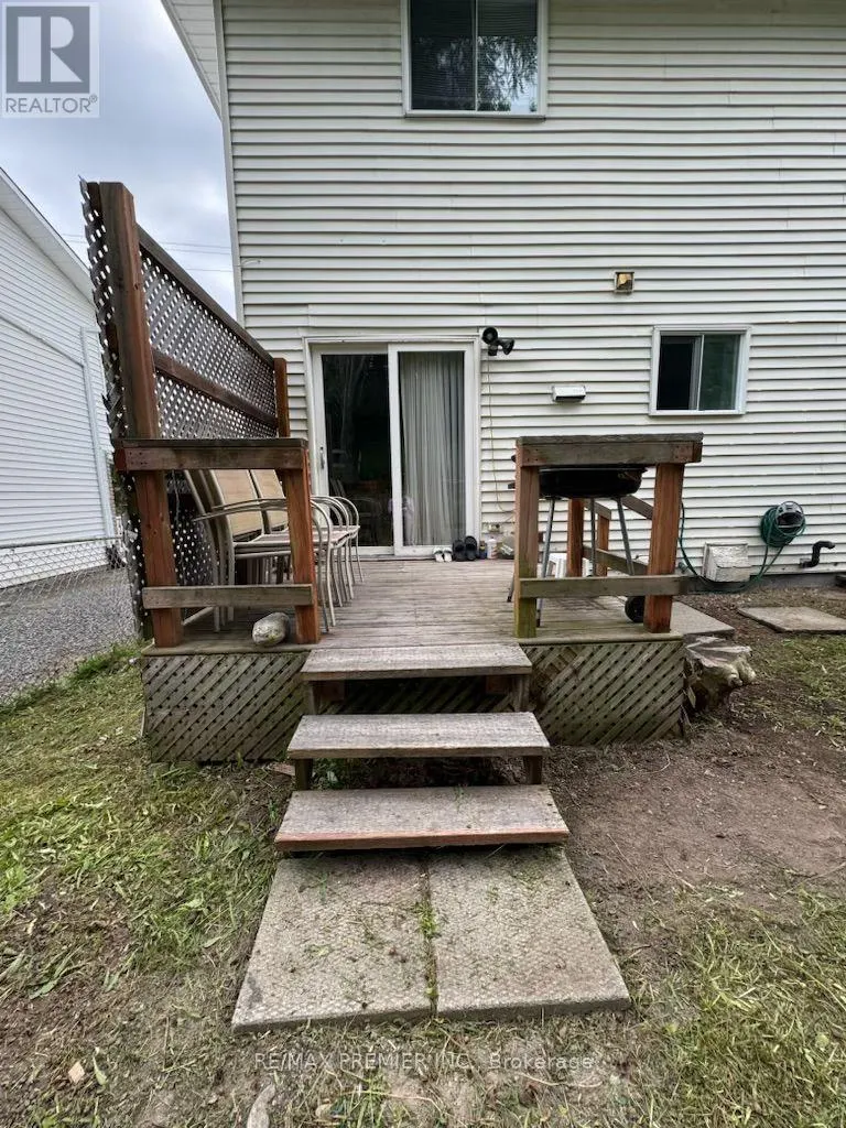 26 HERGOTT AVENUE