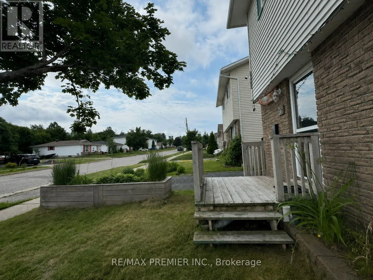 26 HERGOTT AVENUE