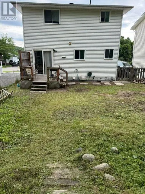 26 HERGOTT AVENUE