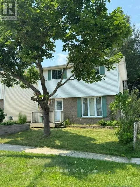 26 HERGOTT AVENUE