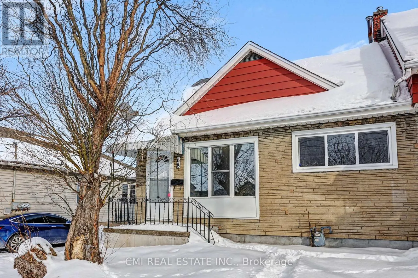68 QUEEN STREET S