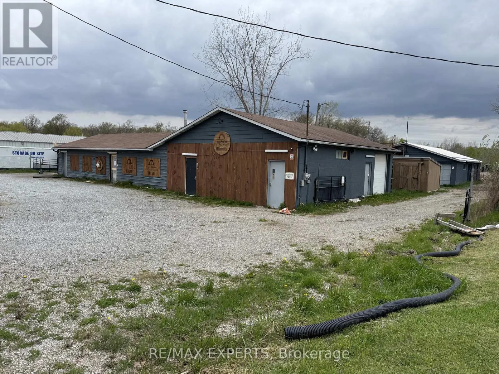 523 WEBBER ROAD N