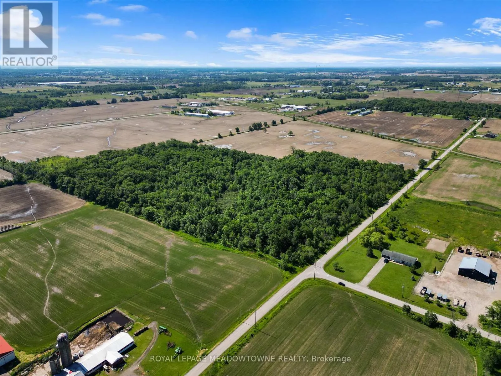 3365 SOUTH GRIMSBY ROAD 10