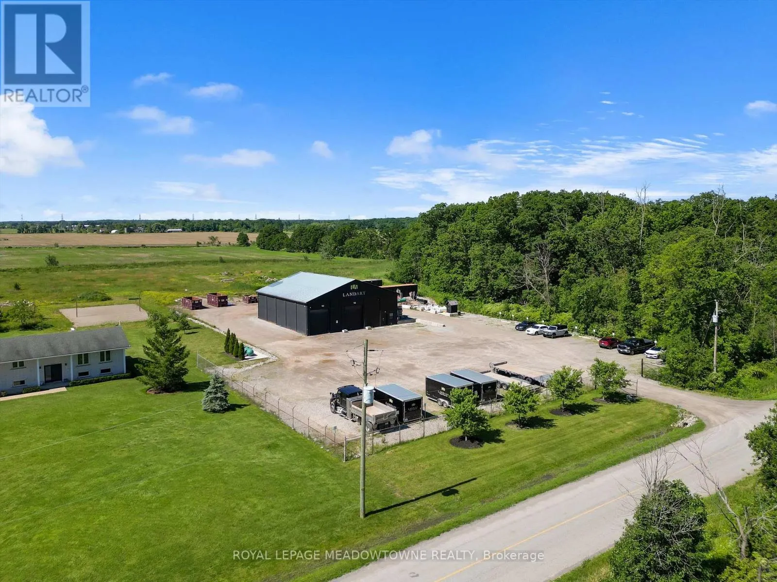 3365 SOUTH GRIMSBY ROAD 10
