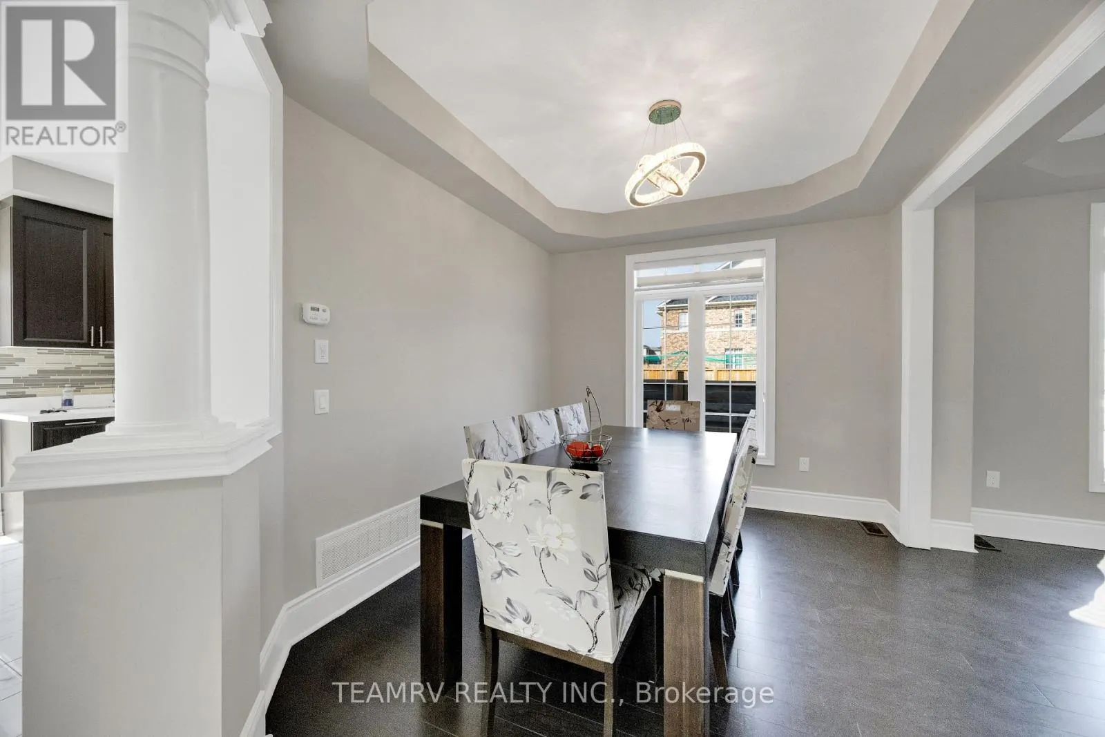 1161 UPPER THAMES DRIVE