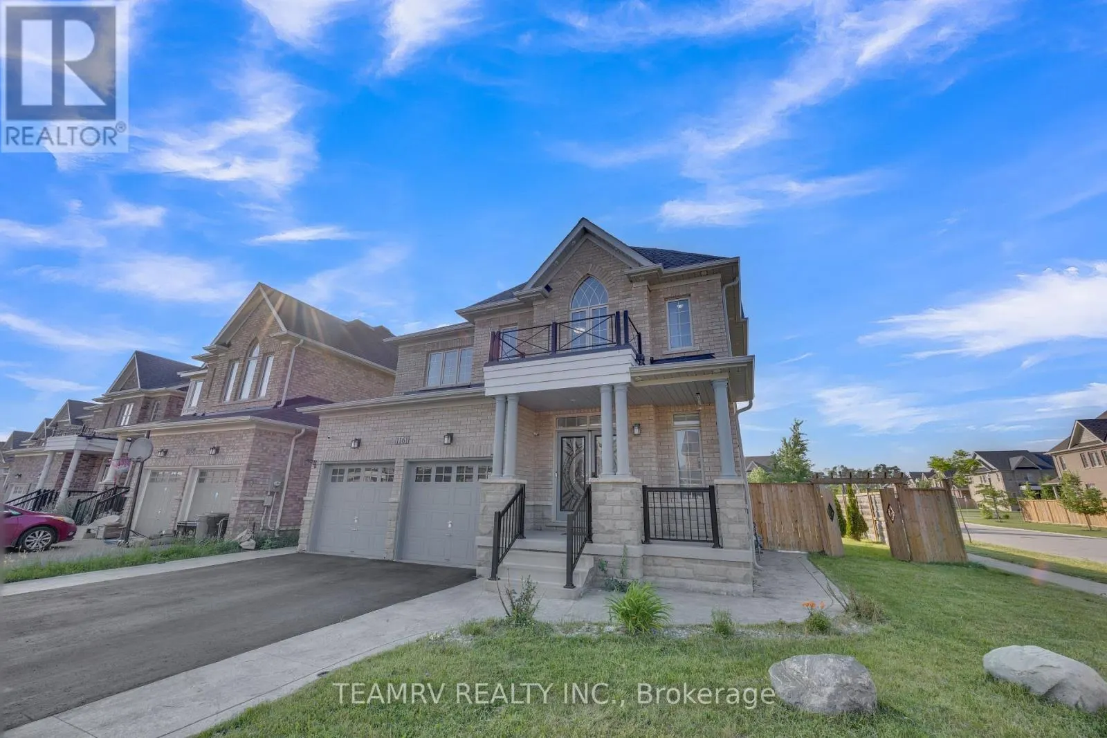 1161 UPPER THAMES DRIVE