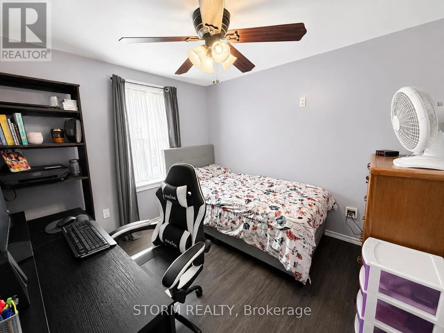 456 4TH STREET W