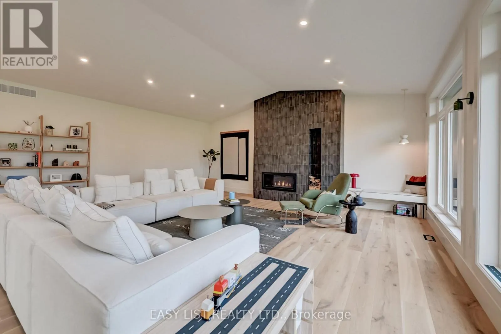 117 EVERGREEN PLACE