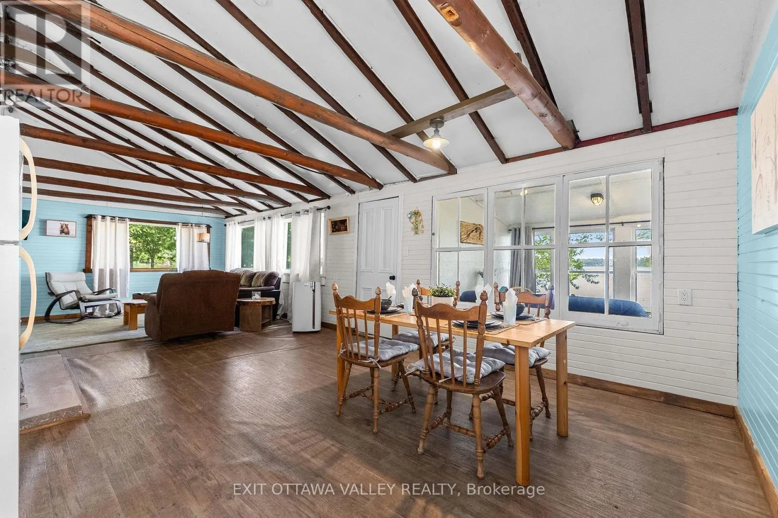 95 SULLIVAN POINT ROAD