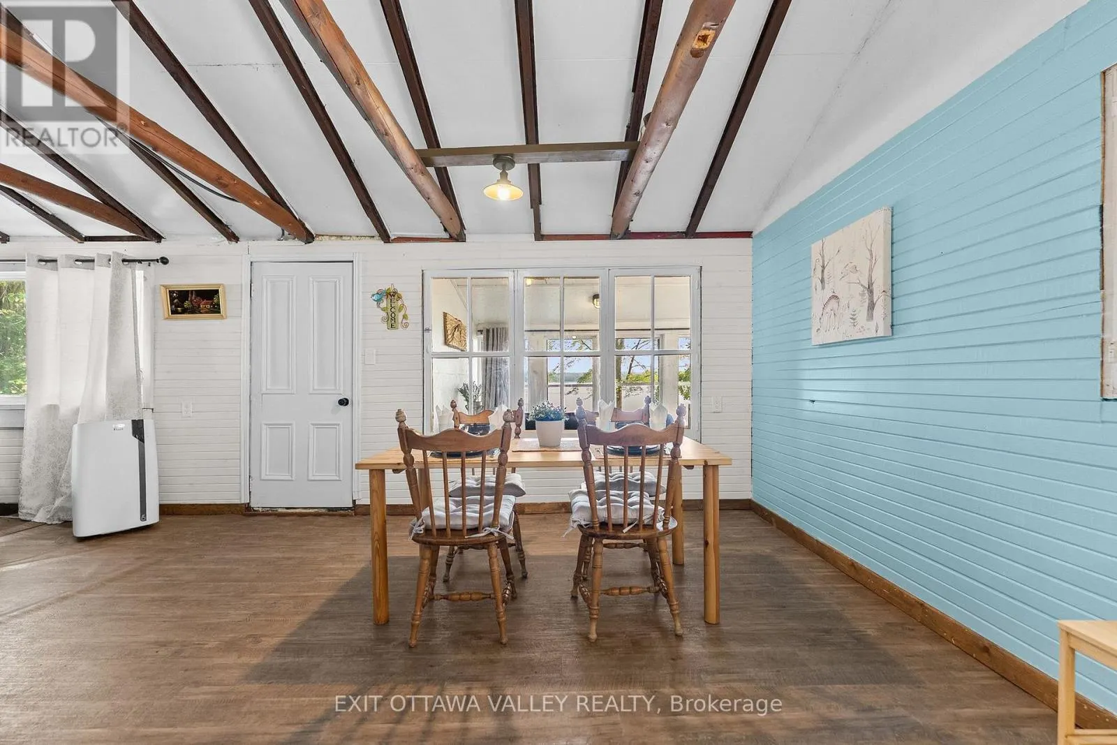 95 SULLIVAN POINT ROAD