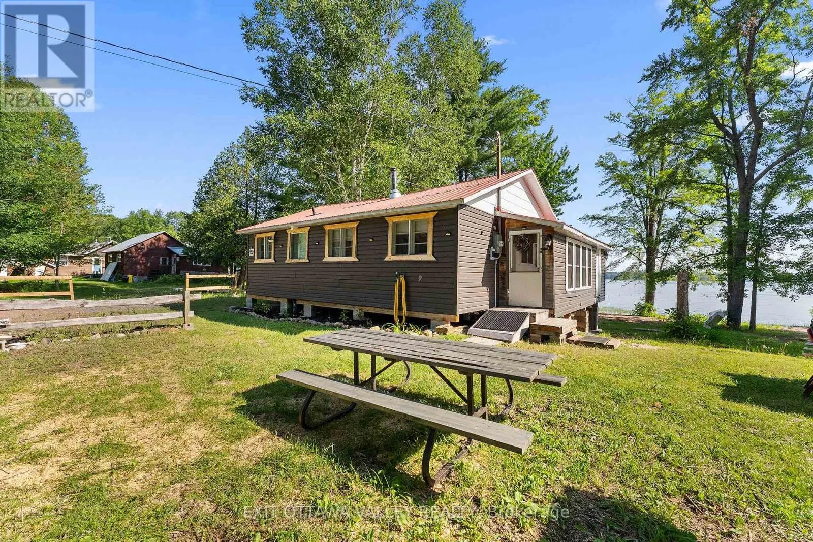 95 SULLIVAN POINT ROAD