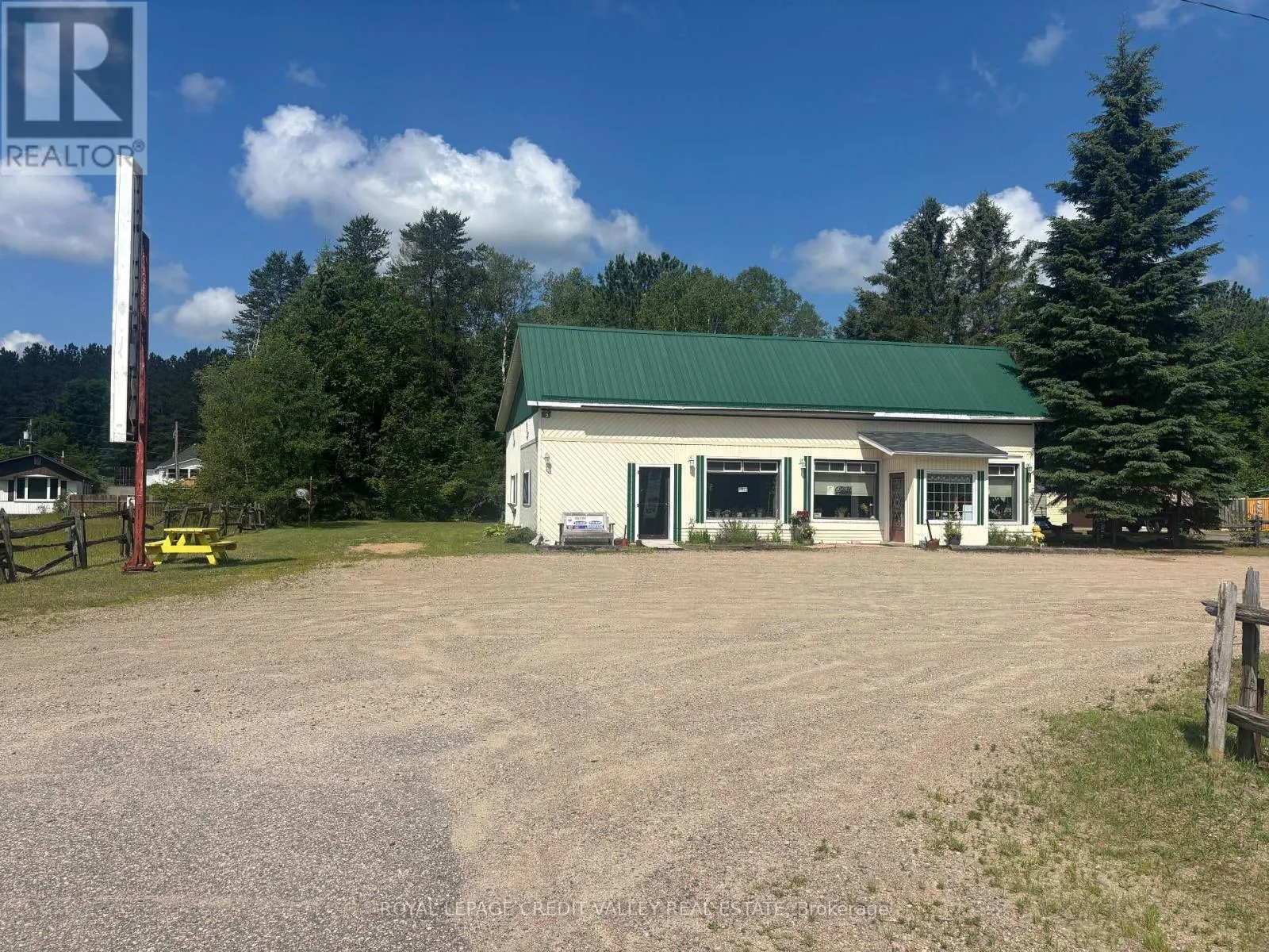 2367 HIGHWAY 127 ROAD N