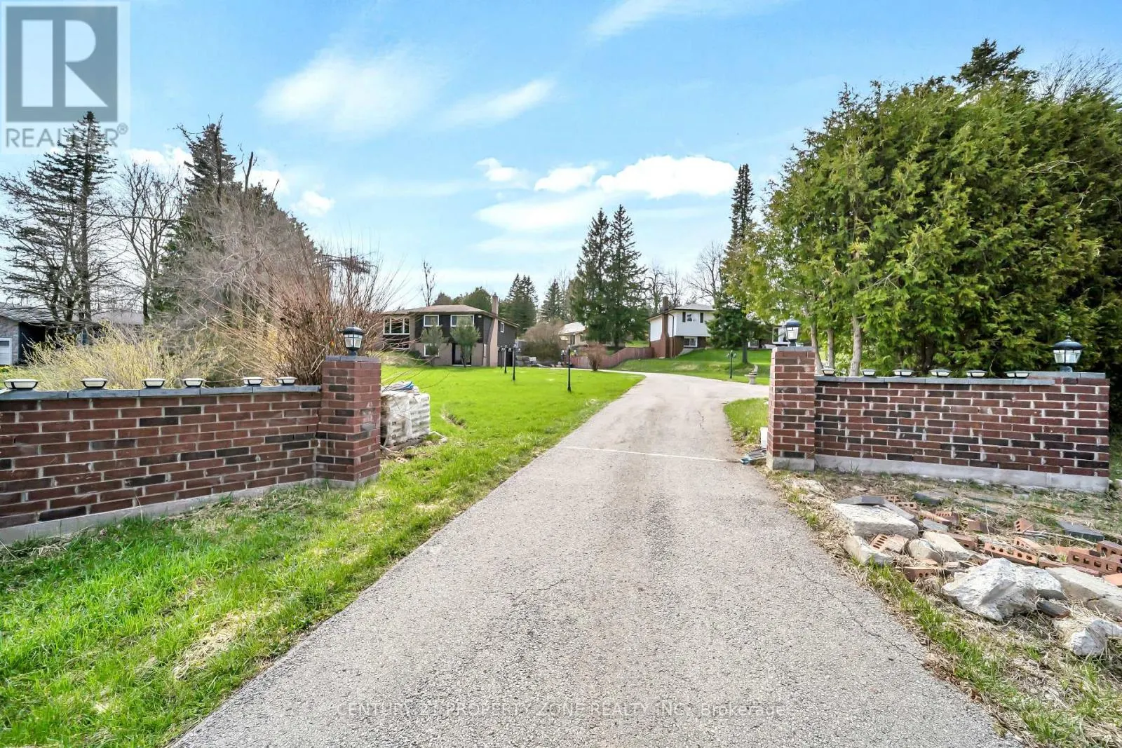 5172 TRAFALGAR ROAD